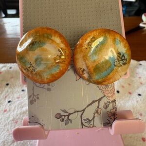 Vintage clip on earrings